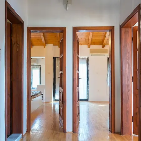 Duplex ǀ 200m² ǀ 4 Bedrooms Апартаменти