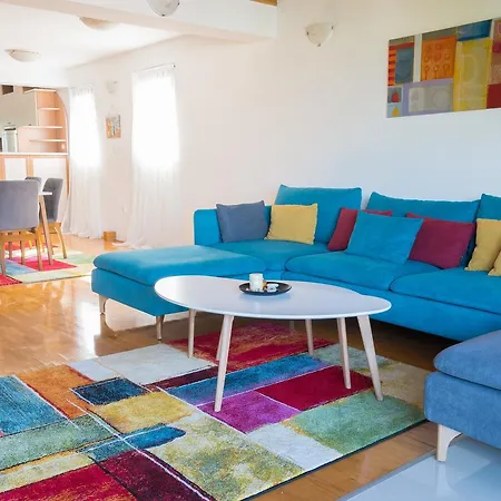 Апартаменти Duplex ǀ 200m² ǀ 4 Bedrooms